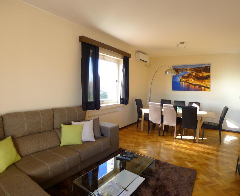 Lv Premier Apartments Clerigos- Re1 Порто Екстериор снимка