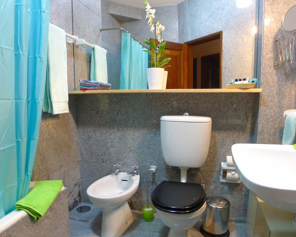 Lv Premier Apartments Clerigos- Re1 Порто Стая снимка